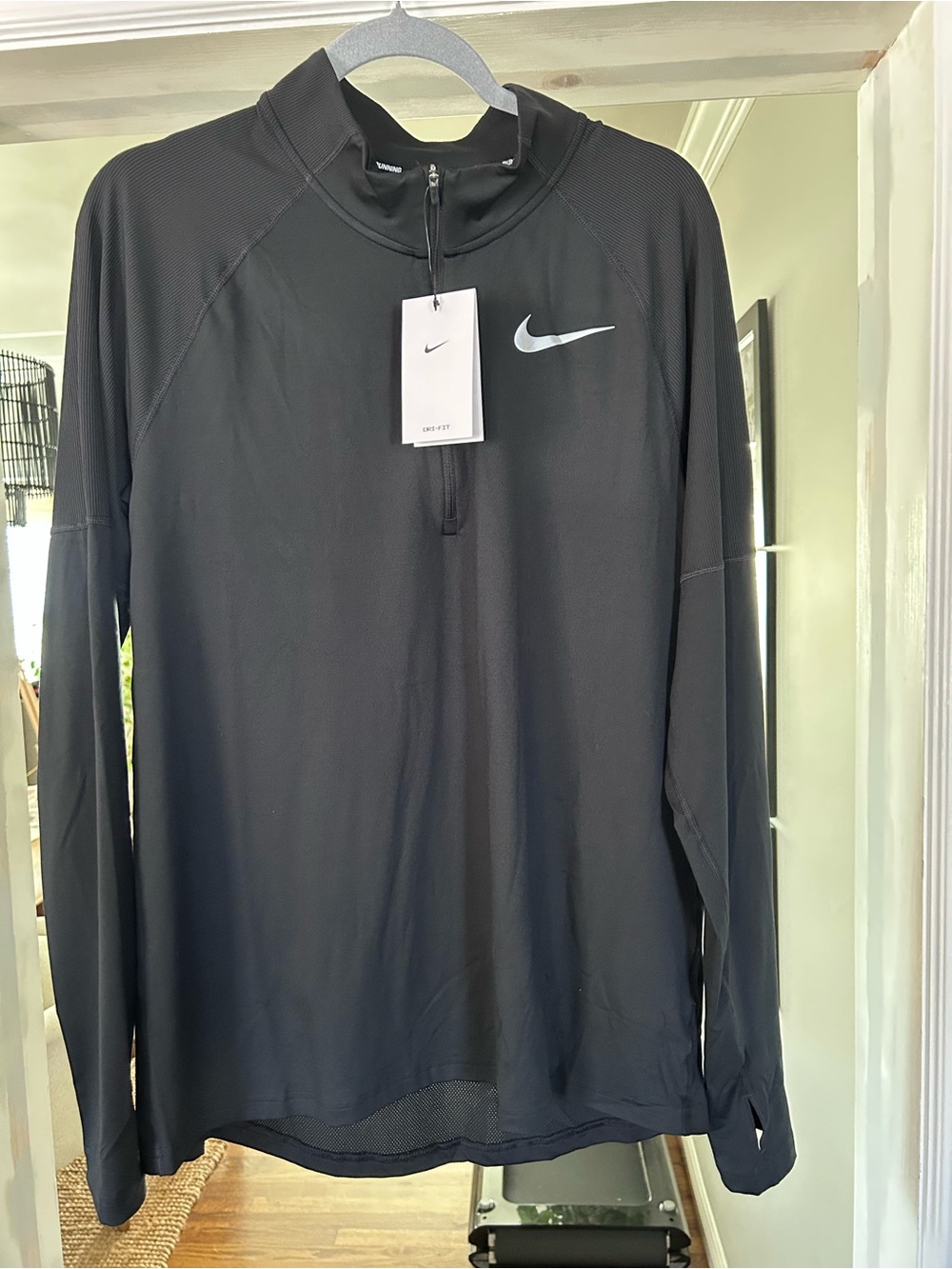 Nike running Men’s Black Dri-FIT Long-Sleeve